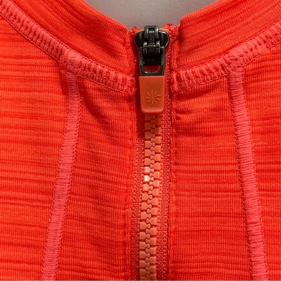 Athleta Pacifica UPF Tank 2 Women size Medium - Picture 3 of 11